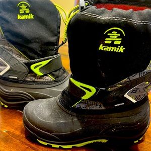 Kamik snow boots for boys